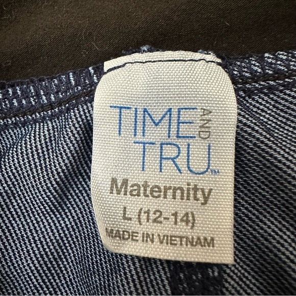 Time and Tru Blue Denim Maternity Jeggings size L - Picture 3 of 7